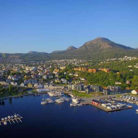 Small Apartment In The Harbour Of Jørpeland エクステリア 写真