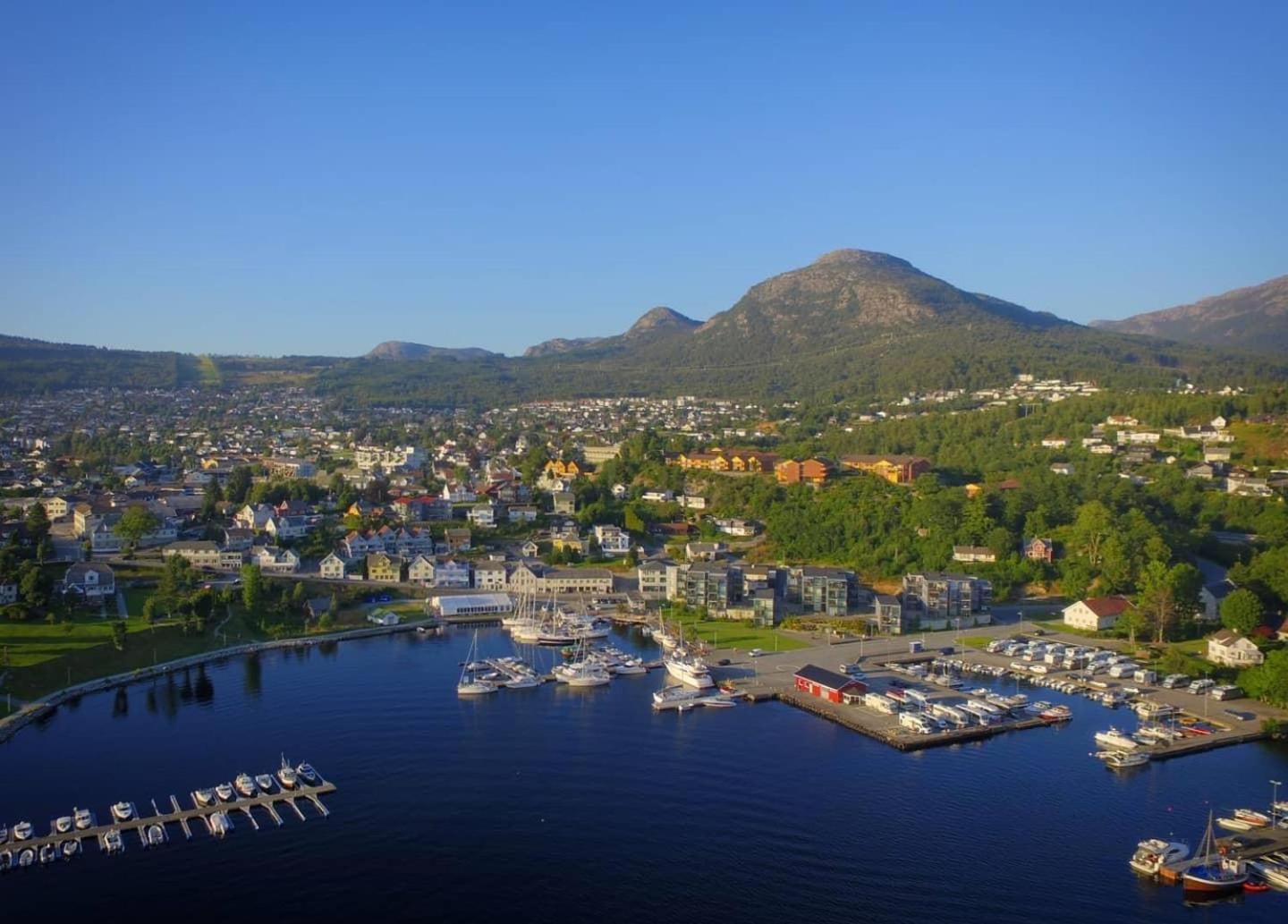 Small Apartment In The Harbour Of Jørpeland エクステリア 写真